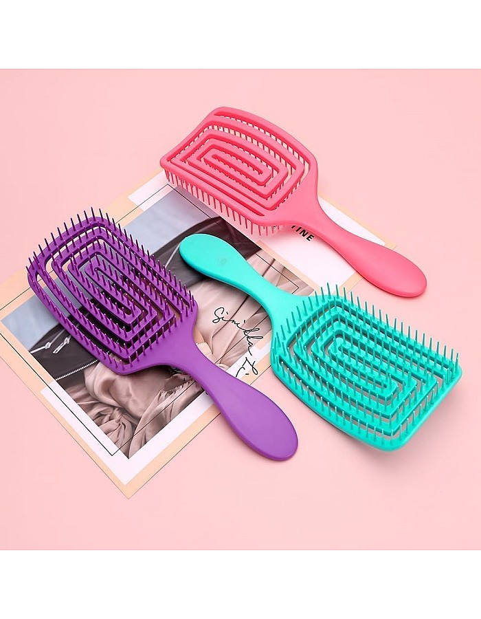 VETELLY Anti static detangling hairbrush- Maze Shape - anti-knot massage detangler comb pain free hair brush straightener for women men kid long thick curly (Random Color)