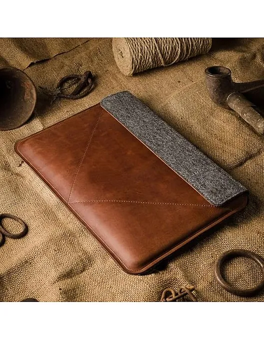 Dipelle UltraSlim 13 Inch Laptop Sleeve | Felt & PU Leather | MacBook Pro 13" M2/M1, 13 | MacBook Air 13.3", iPad Pro 12.9", Surface Pro 9/8 13 (Hazel, 13.3)