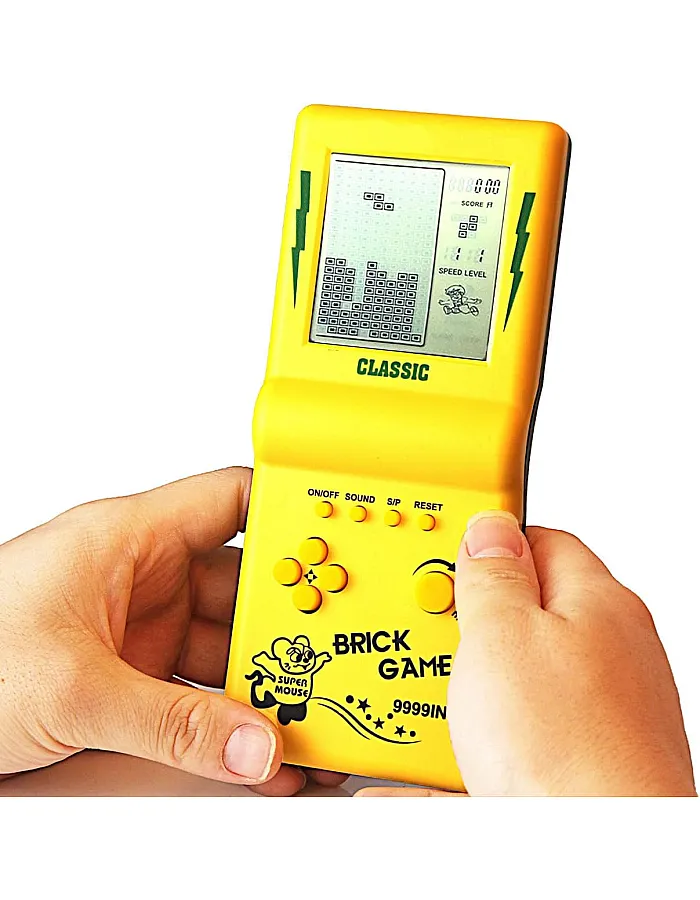 New Brick Game Console Large Screen Nostalgic Puzzle Built-in 23 Games Speed / Difficulty Adjustable Powered by 2 AA Batteries (Not Included) Best Gift (Yellow)