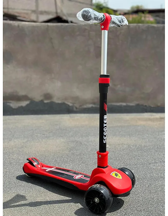Fantastic-Kids-Toys 3 Wheel Scooter with LED Light, Foldable, Adjustable Handle, Code 2142-R